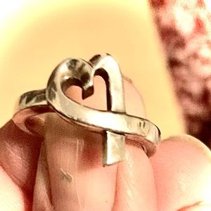 Tiffany & Co. Paloma Picasso Loving Heart Ring (7)